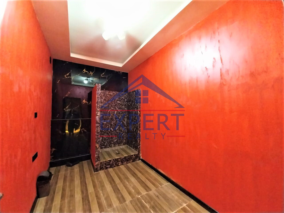 ԿԵՆՏՐՈՆ, ԼԵՈՅԻ ՓՈՂՈՑ, 100ՔՄ