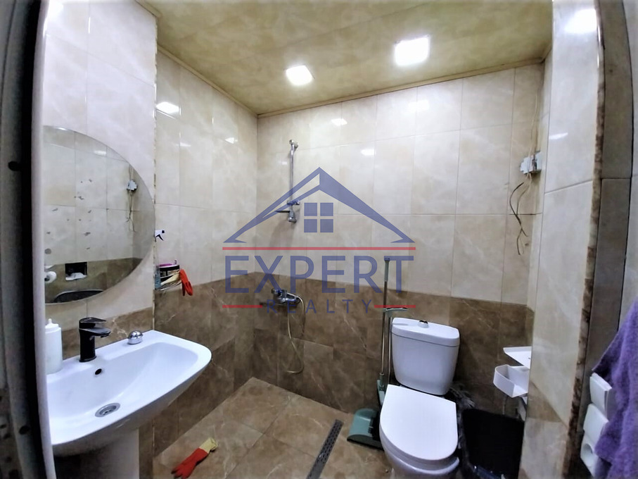 ԿԵՆՏՐՈՆ, ԼԵՈՅԻ ՓՈՂՈՑ, 100ՔՄ