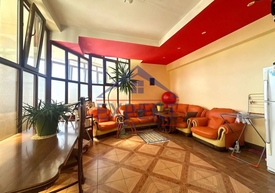 ԿԵՆՏՐՈՆ, ՏԵՐՅԱՆ ՓՈՂՈՑ, 4 ՍԵՆՅԱԿ