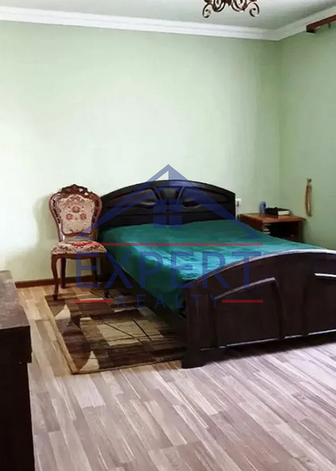 ԴԱՎԹԱՇԵՆ,10ՐԴ ՓՈՂՈՑ 7 ՍԵՆՅԱԿ