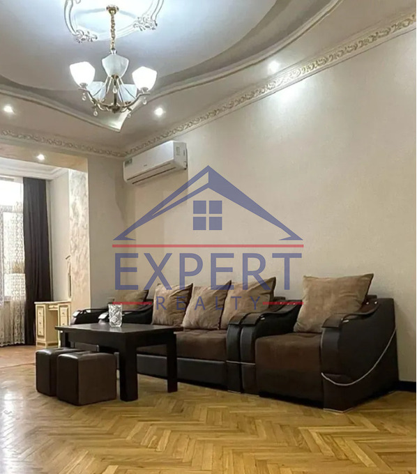 ԿԵՆՏՐՈՆ, ՎԱՐԴԱՆԱՆՑ ՓՈՂՈՑ, 3 ՍԵՆՅԱԿ