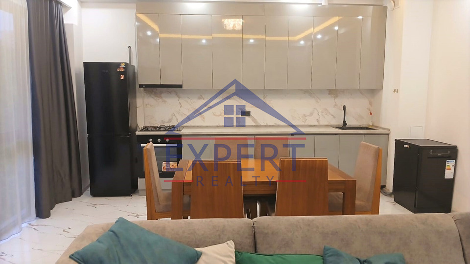 ԱՐԱԲԿԻՐ, ՆԱԻՐԻ ԶԱՐՅԱՆ  3ՍԵՆՅԱԿ