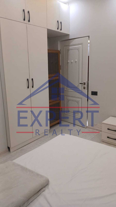 ԱՐԱԲԿԻՐ, ՆԱԻՐԻ ԶԱՐՅԱՆ  3ՍԵՆՅԱԿ