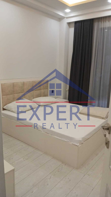 ԱՐԱԲԿԻՐ, ՆԱԻՐԻ ԶԱՐՅԱՆ  3ՍԵՆՅԱԿ