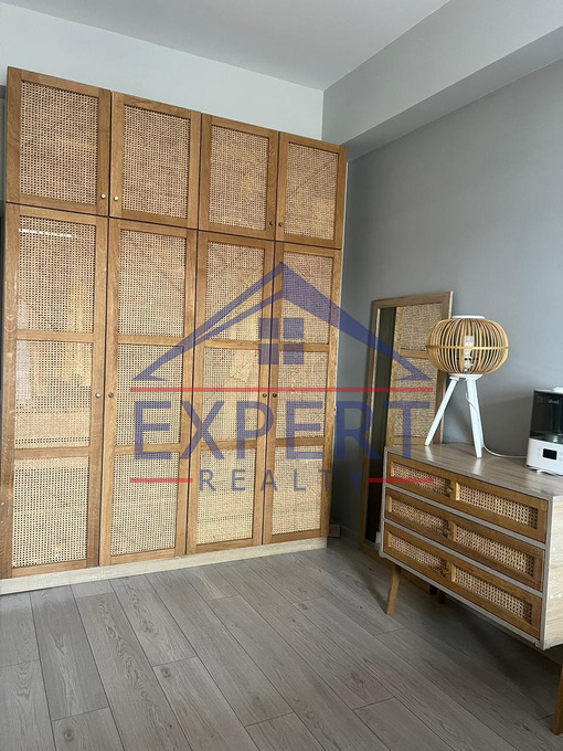 ԴԱՎԹԱՇԵՆ, ԱՆԱՍՏԱՍ ՄԻԿՈՅԱՆ, 2 ՍԵՆՅԱԿ