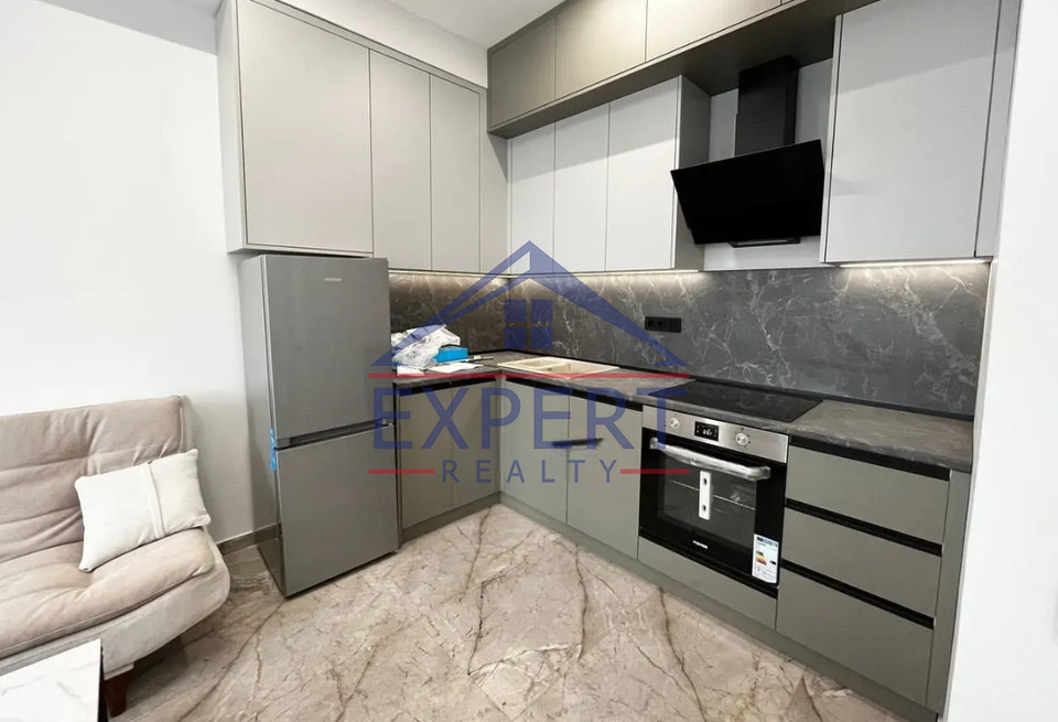 ԿԵՆՏՐՈՆ, ԱՐՇԱԿՈՒՆՅԱՑ ՊՈՂՈՏԱ, 2 ՍԵՆՅԱԿ