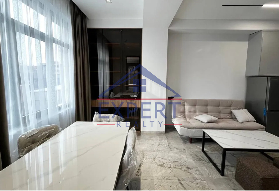 ԿԵՆՏՐՈՆ, ԱՐՇԱԿՈՒՆՅԱՑ ՊՈՂՈՏԱ, 2 ՍԵՆՅԱԿ