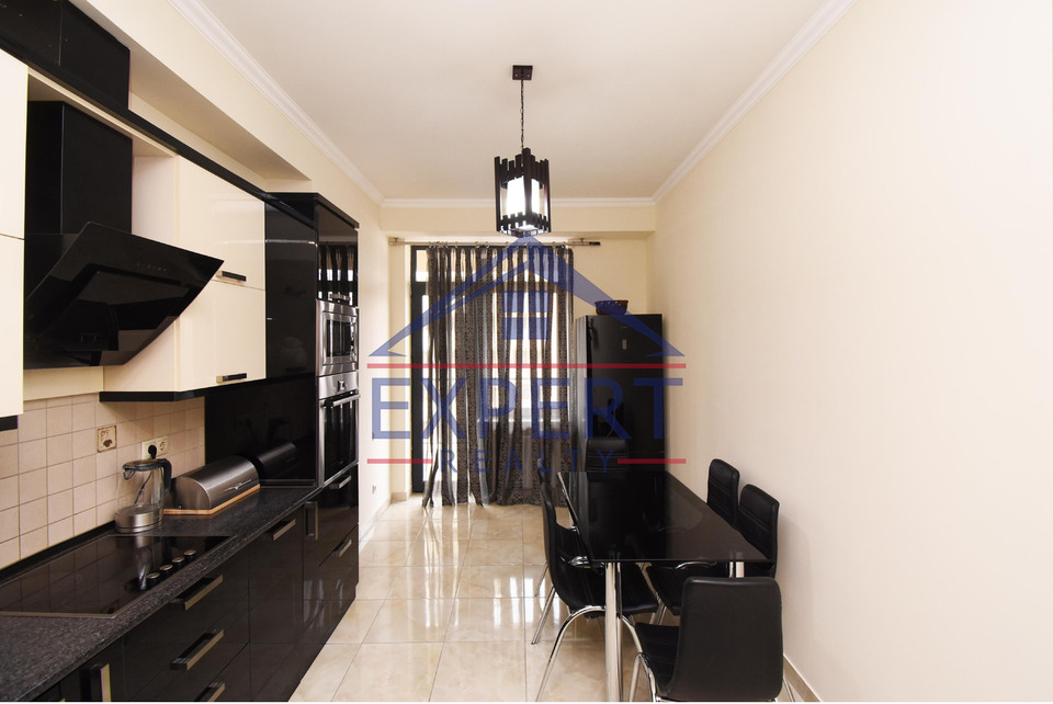 ԿԵՆՏՐՈՆ, ՎԱՐԴԱՆԱՆՑ ՓՈՂՈՑ, 3 ՍԵՆՅԱԿ