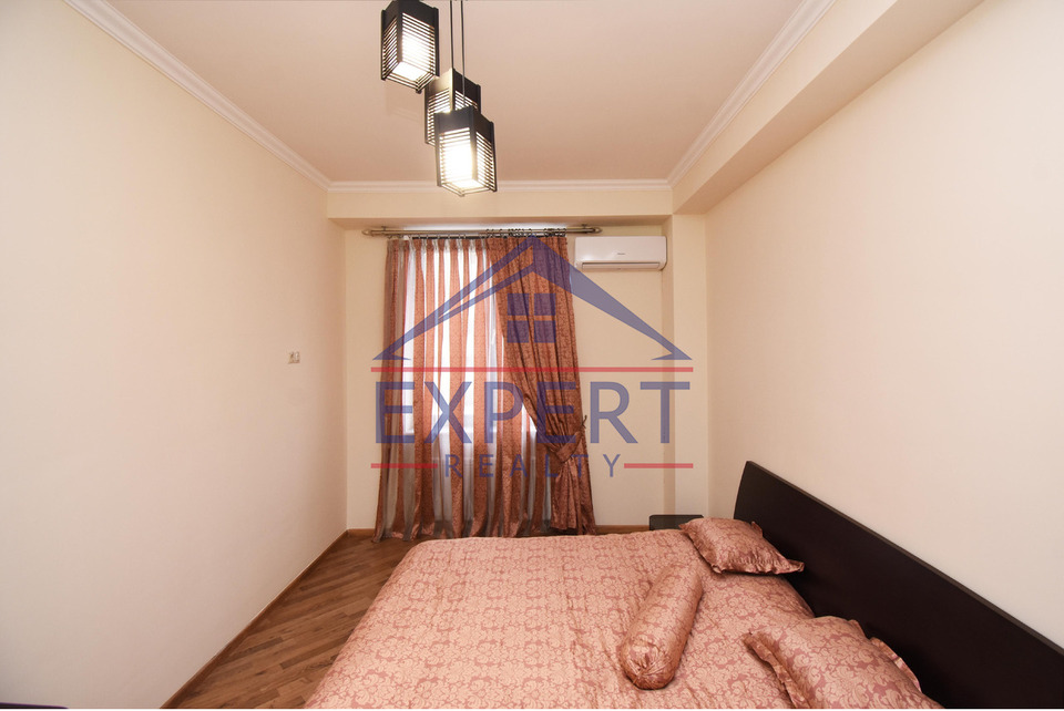 ԿԵՆՏՐՈՆ, ՎԱՐԴԱՆԱՆՑ ՓՈՂՈՑ, 3 ՍԵՆՅԱԿ