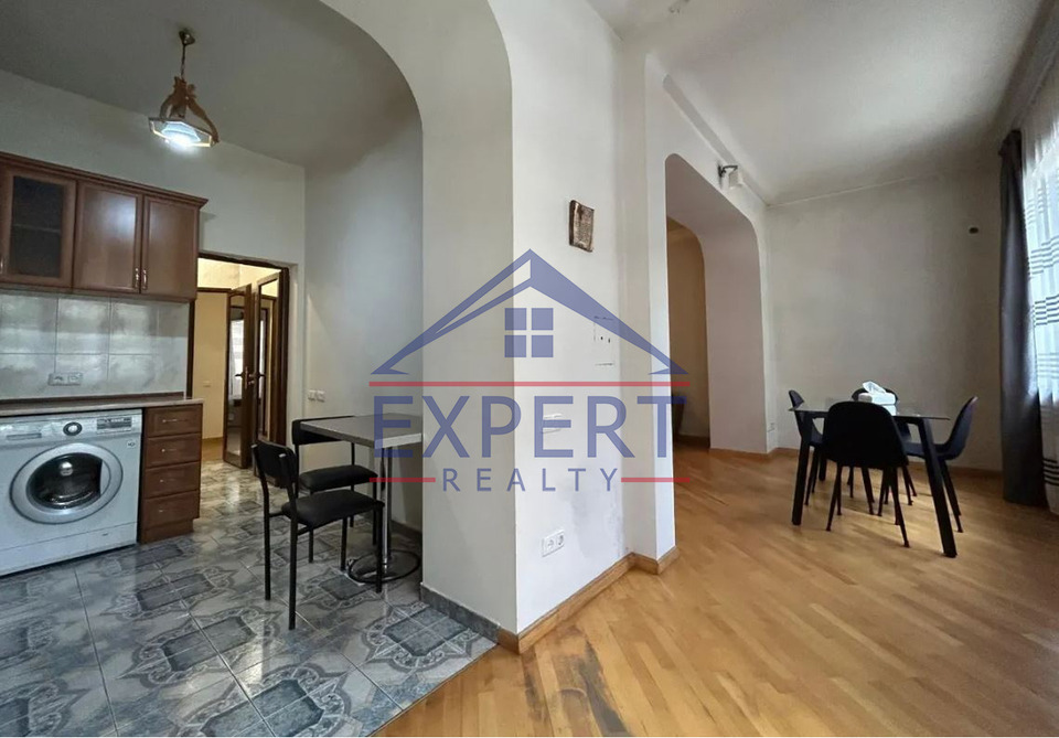 ԱՐԱԲԿԻՐ, ՄԱՄԻԿՈՆՅԱՆՑ  ՓՈՂՈՑ  2 ՍԵՆՅԱԿ