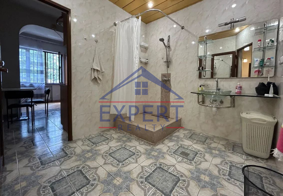 ԱՐԱԲԿԻՐ, ՄԱՄԻԿՈՆՅԱՆՑ  ՓՈՂՈՑ  2 ՍԵՆՅԱԿ