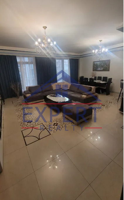 ԿԵՆՏՐՈՆ, ԱՆՏԱՌԱՅԻՆ ՓՈՂՈՑ, 4 ՍԵՆՅԱԿ