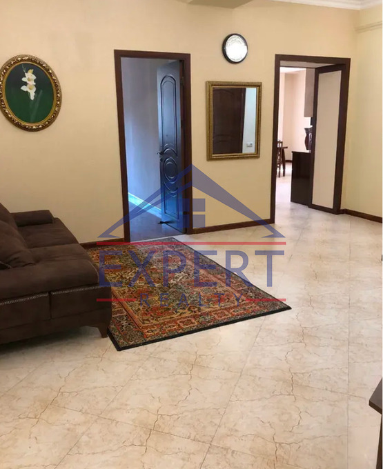 ԿԵՆՏՐՈՆ, ԱՐԱՄԻ ՓՈՂՈՑ, 3 ՍԵՆՅԱԿ