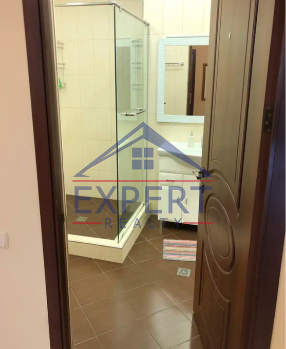 ԿԵՆՏՐՈՆ, ԱՐԱՄԻ ՓՈՂՈՑ, 3 ՍԵՆՅԱԿ