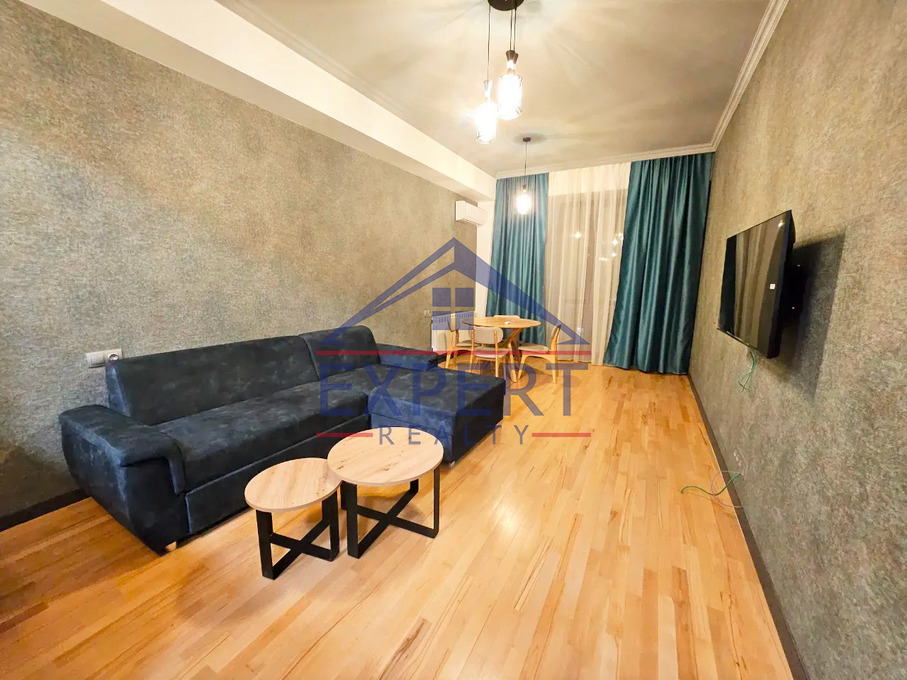 ԿԵՆՏՐՈՆ, ՌՈՍՏՈՄԻ ՓՈՂՈՑ, 2 ՍԵՆՅԱԿ