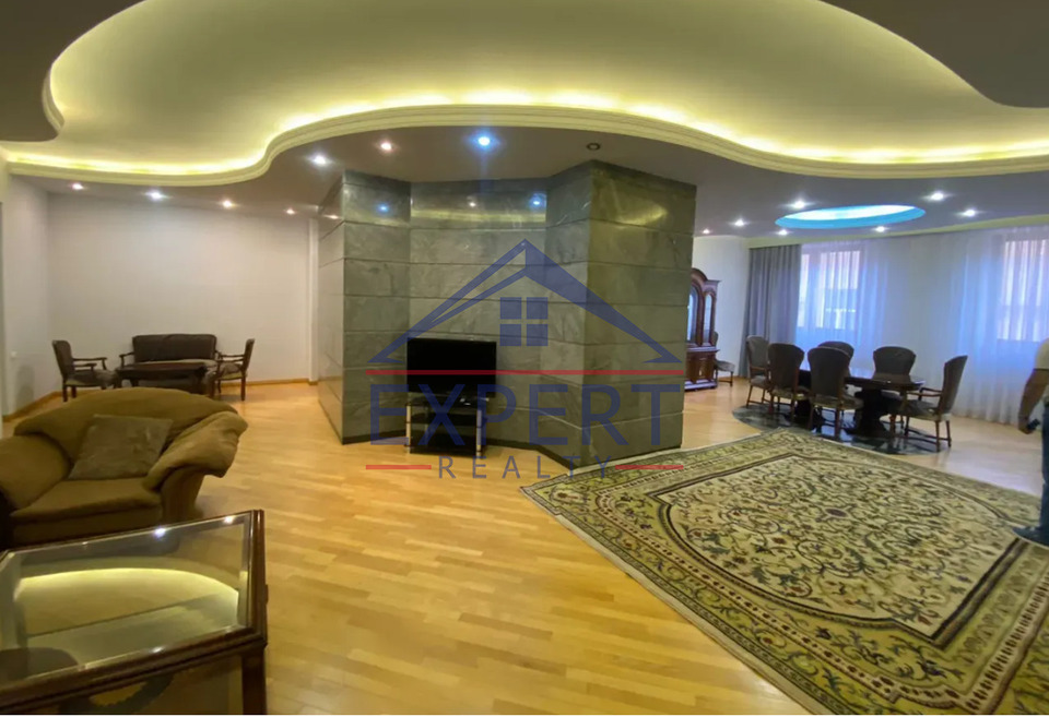 ԿԵՆՏՐՈՆ, ԲԱՅՐՈՆԻ ՓՈՂՈՑ, 5 ՍԵՆՅԱԿ