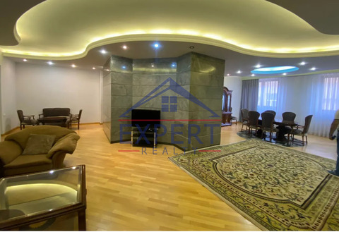 ԿԵՆՏՐՈՆ, ԲԱՅՐՈՆԻ ՓՈՂՈՑ, 5 ՍԵՆՅԱԿ