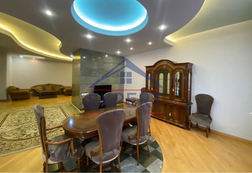 ԿԵՆՏՐՈՆ, ԲԱՅՐՈՆԻ ՓՈՂՈՑ, 5 ՍԵՆՅԱԿ