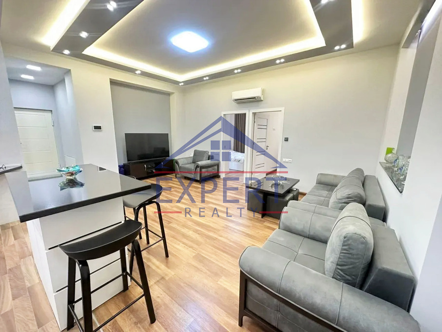 ԿԵՆՏՐՈՆ, ԱՄԻՐՅԱՆ ՓՈՂՈՑ, 3 ՍԵՆՅԱԿ