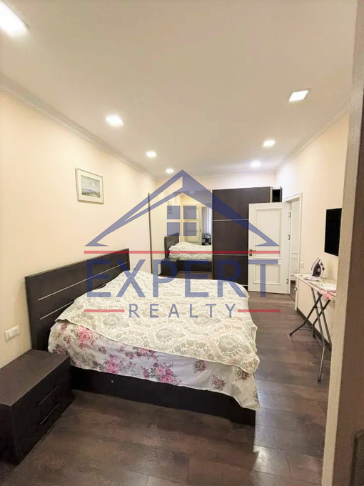 ԿԵՆՏՐՈՆ, ԱԲՈՎՅԱՆ ՓՈՂՈՑ,3 ՍԵՆՅԱԿ