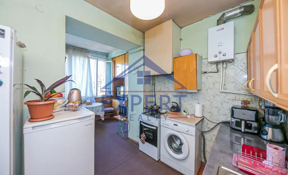 ԱՐԱԲԿԻՐ, ՀԱԿՈԲ ՀԱԿՈԲՅԱՆ, 2 ՍԵՆՅԱԿ