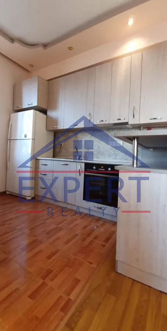 ԱՐԱԲԿԻՐ, ԱԴՈՆՑԻ ՓՈՂՈՑ, 3 ՍԵՆՅԱԿ