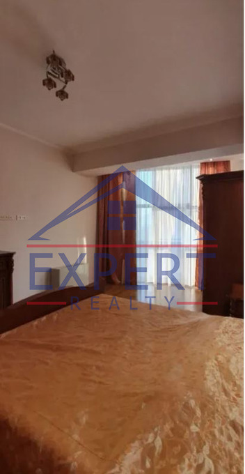 ԱՐԱԲԿԻՐ, ԱԴՈՆՑԻ ՓՈՂՈՑ, 3 ՍԵՆՅԱԿ