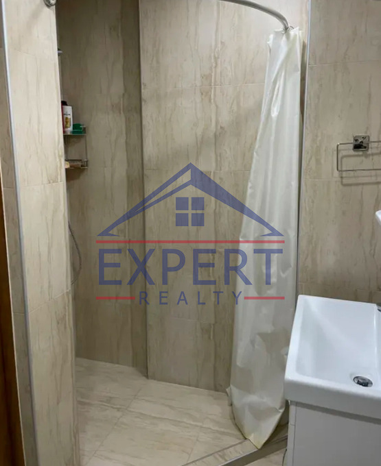 ԿԵՆՏՐՈՆ, ԿՈՂԲԱՑԻ ՓՈՂՈՑ, 2 ՍԵՆՅԱԿ