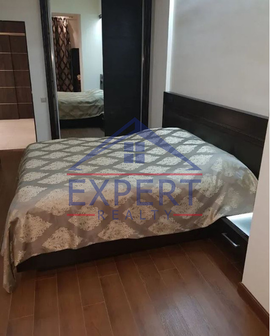 ԿԵՆՏՐՈՆ, ՓԱՎՍՏՈՑ ԲՈՒԶԱՆԴ , 2 ՍԵՆՅԱԿ