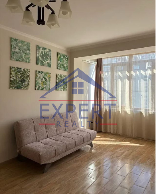 ԿԵՆՏՐՈՆ, ՆԱԼԲԱՆԴՅԱՆ ՓՈՂՈՑ   2 ՍԵՆՅԱԿ