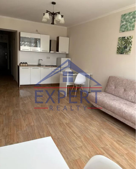 ԿԵՆՏՐՈՆ, ՆԱԼԲԱՆԴՅԱՆ ՓՈՂՈՑ   2 ՍԵՆՅԱԿ