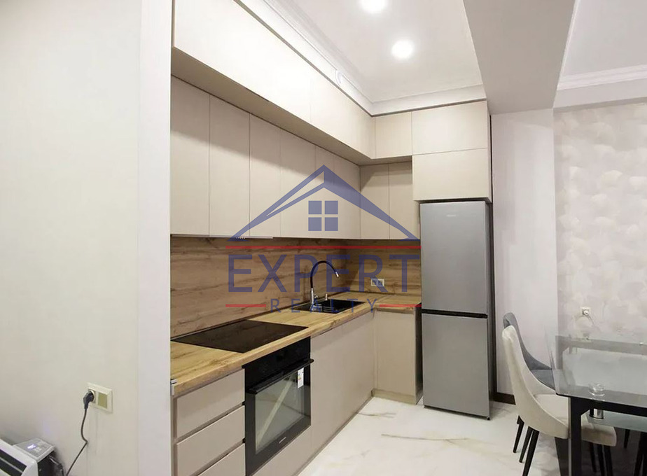 ԱՐԱԲԿԻՐ, ԿՈՄԻՏԱՍԻ ՊՈՂՈՏԱ, 2  ՍԵՆՅԱԿ