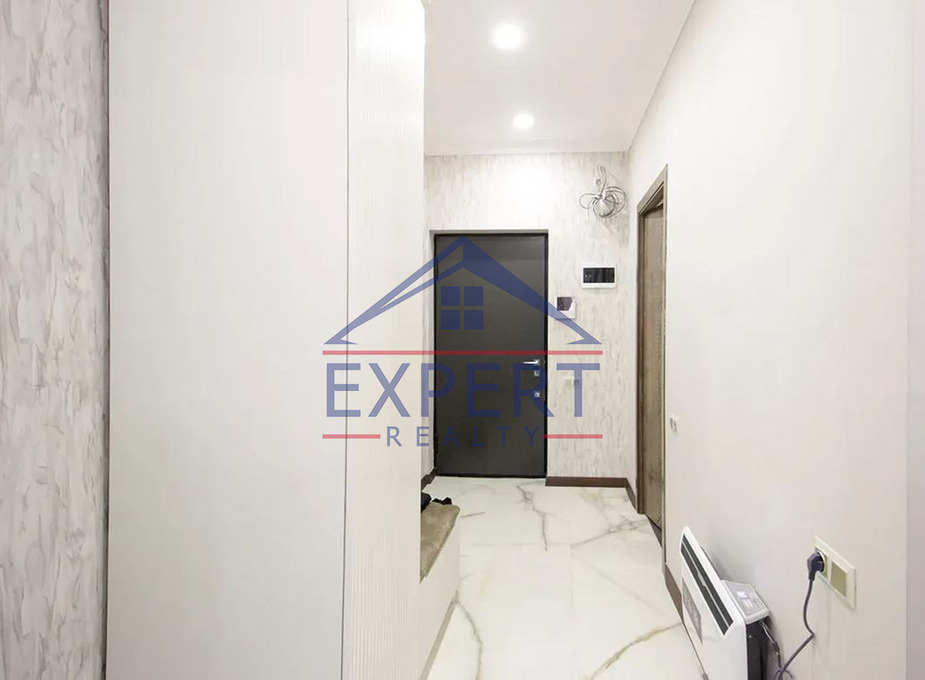 ԱՐԱԲԿԻՐ, ԿՈՄԻՏԱՍԻ ՊՈՂՈՏԱ, 2  ՍԵՆՅԱԿ