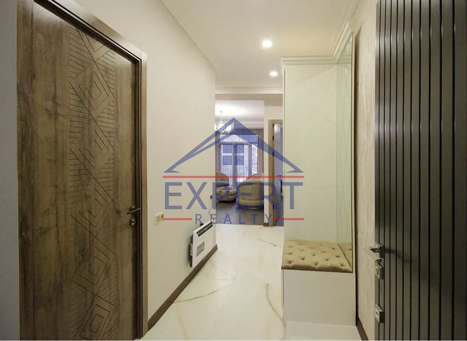 ԱՐԱԲԿԻՐ, ԿՈՄԻՏԱՍԻ ՊՈՂՈՏԱ, 2  ՍԵՆՅԱԿ