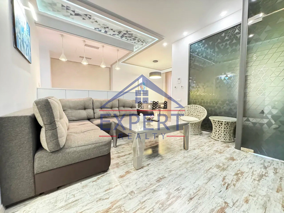 ԿԵՆՏՐՈՆ, ԲՈՒԶԱՆԴԻ ՓՈՂՈՑ, 2 ՍԵՆՅԱԿ