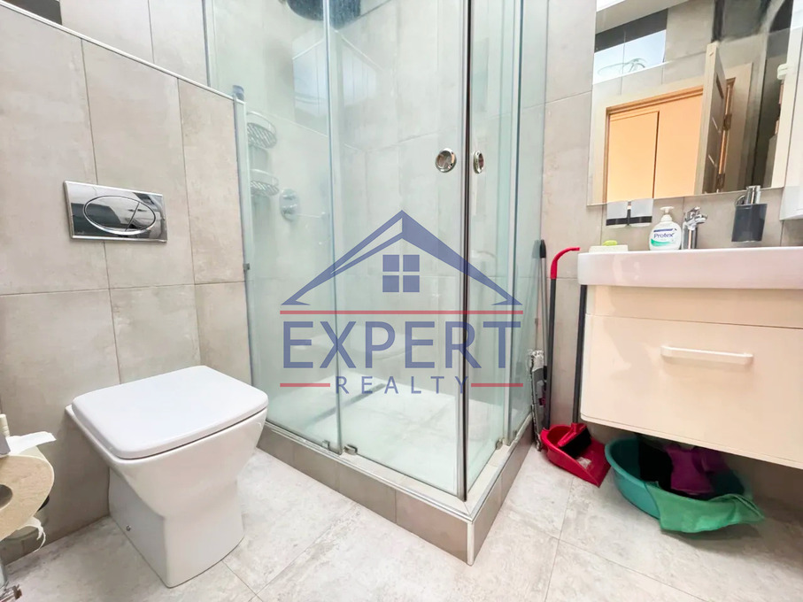 ԿԵՆՏՐՈՆ, ԲՈՒԶԱՆԴԻ ՓՈՂՈՑ, 2 ՍԵՆՅԱԿ