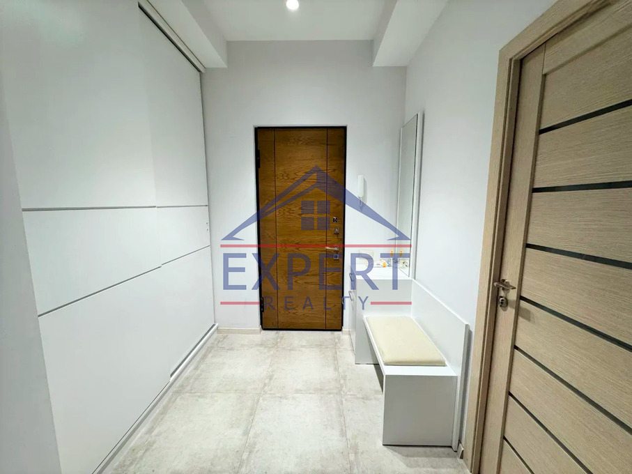 ԿԵՆՏՐՈՆ, ԲՈՒԶԱՆԴԻ ՓՈՂՈՑ, 2 ՍԵՆՅԱԿ