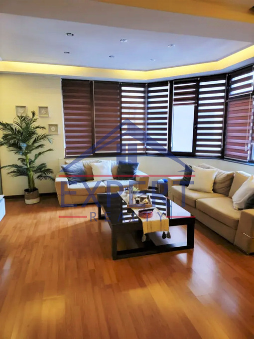 ԿԵՆՏՐՈՆ, ՀՅՈՒՍԻՍԱՅԻՆ ՊՈՂՈՏԱ, 3 ՍԵՆՅԱԿ