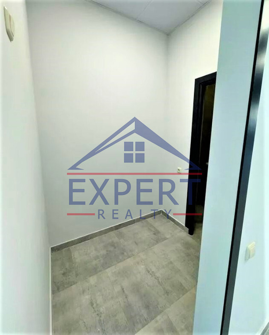 ԿԵՆՏՐՈՆ, ՆԱՐ ԴՈՍԻ ՓՈՂՈՑ