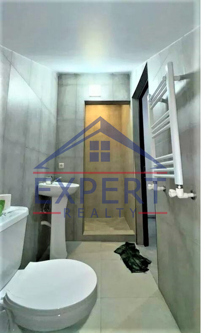 ԿԵՆՏՐՈՆ, ՆԱՐ ԴՈՍԻ ՓՈՂՈՑ