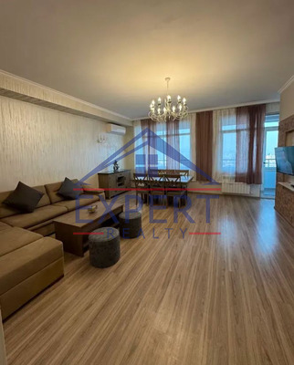 ԿԵՆՏՐՈՆ,ԾԻԾԵՌՆԱԿԱԲԵՐԴԻ ԽՃՈՒՂԻ 3 ՍԵՆՅԱԿ