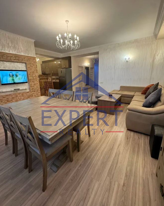 ԿԵՆՏՐՈՆ,ԾԻԾԵՌՆԱԿԱԲԵՐԴԻ ԽՃՈՒՂԻ 3 ՍԵՆՅԱԿ