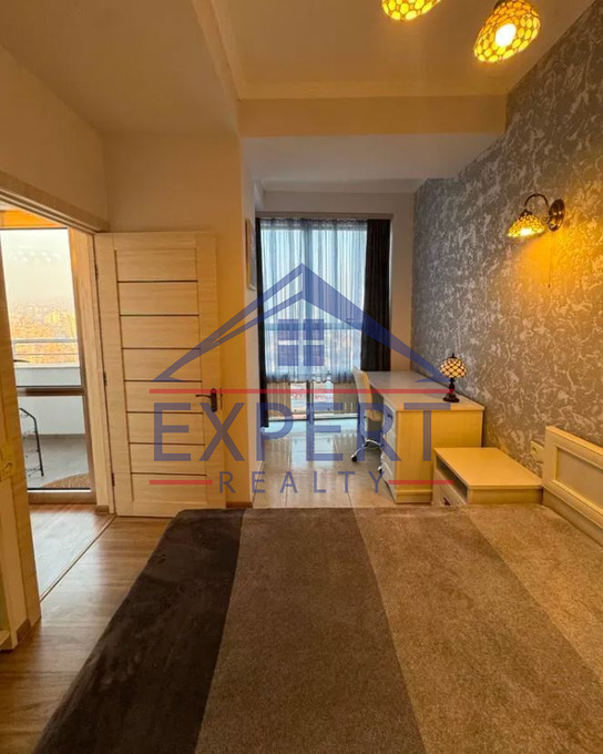 ԿԵՆՏՐՈՆ,ԾԻԾԵՌՆԱԿԱԲԵՐԴԻ ԽՃՈՒՂԻ 3 ՍԵՆՅԱԿ