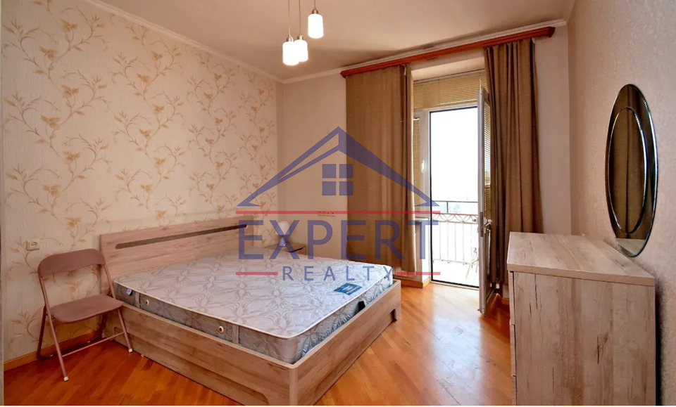 ԱՐԱԲԿԻՐ, ԿՈՄԻՏԱՍԻ ՊՈՂՈՏԱ, 2 ՍԵՆՅԱԿ