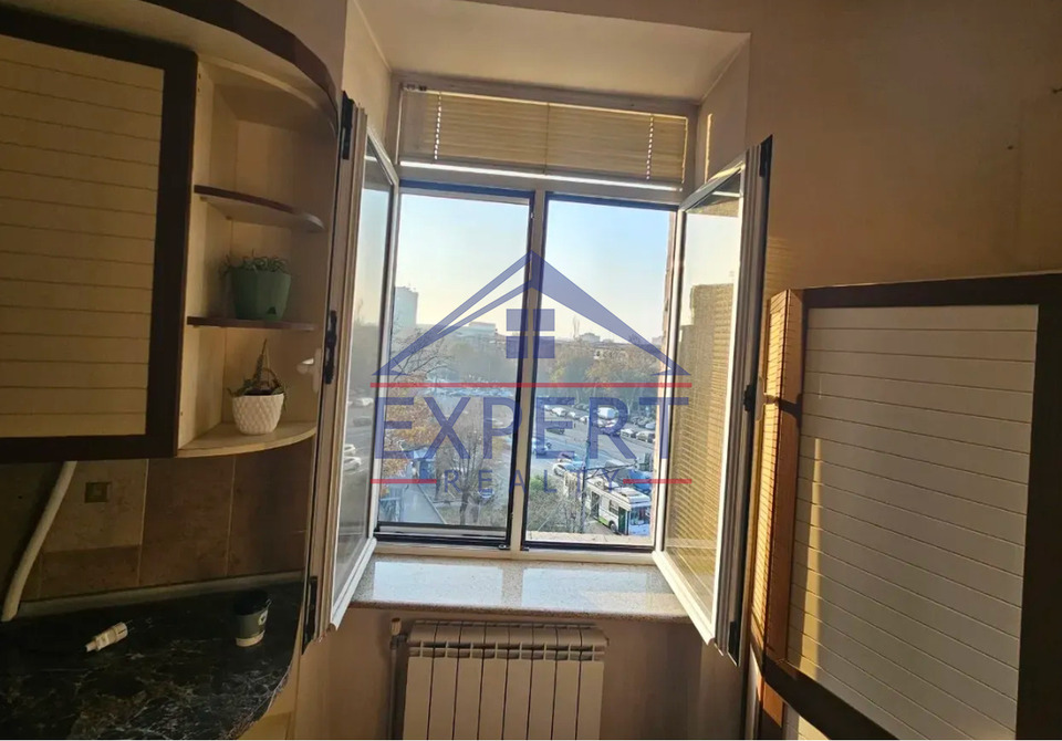 ԱՐԱԲԿԻՐ, ԿՈՄԻՏԱՍԻ ՊՈՂՈՏԱ, 2 ՍԵՆՅԱԿ