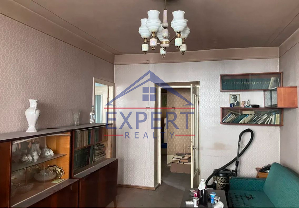 ՔԱՆԱՔԵՌ ԶԵՅԹՈՒՆ, ԴՐՈՅԻ ՓՈՂՈՑ, 4 ՍԵՆՅԱԿ