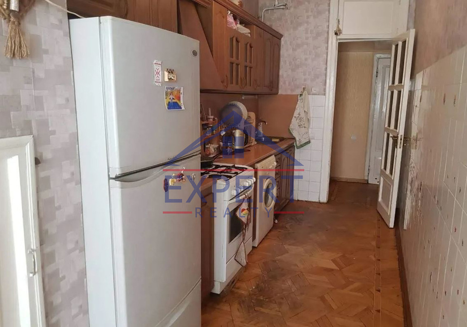 ԱՐԱԲԿԻՐ, ՄԱՄԻԿՈՆՅԱՆՑ ՓՈՂՈՑ  3 ՍԵՆՅԱԿ