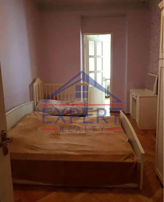 ԱՐԱԲԿԻՐ, ՄԱՄԻԿՈՆՅԱՆՑ ՓՈՂՈՑ  3 ՍԵՆՅԱԿ