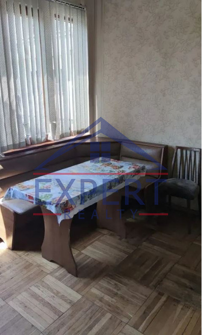 ԱՐԱԲԿԻՐ, ՄԱՄԻԿՈՆՅԱՆՑ ՓՈՂՈՑ  3 ՍԵՆՅԱԿ