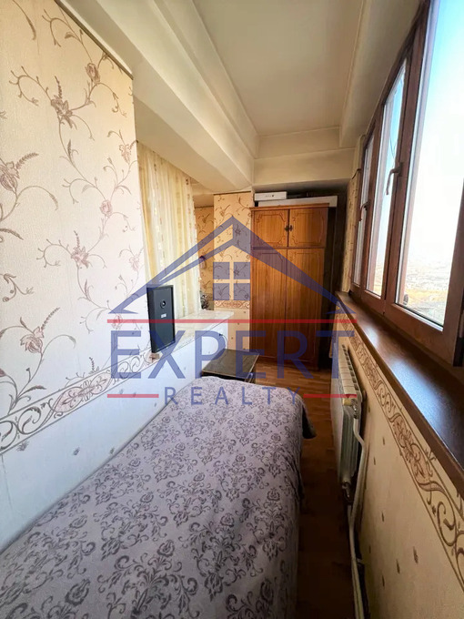 ԱՎԱՆ, ԱՎԱՆ-ԱՌԻՆՋ 1 ԻՆ ՄԻԿՐՈՇՐՋԱՆ, 3 ՍԵՆՅԱԿ